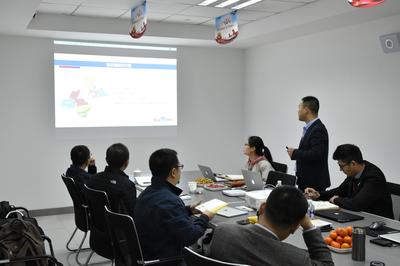 市場調(diào)研促發(fā)展，合作共贏譜新篇——全國渠道部總經(jīng)理隋總與青峰集團(tuán)董事長余董一行蒞臨連云港青之峰調(diào)研